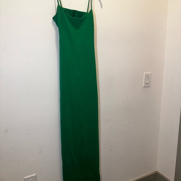 Lovers + Friends Karma Maxi Dress in Kelly Green NWT - Picture 6 of 9